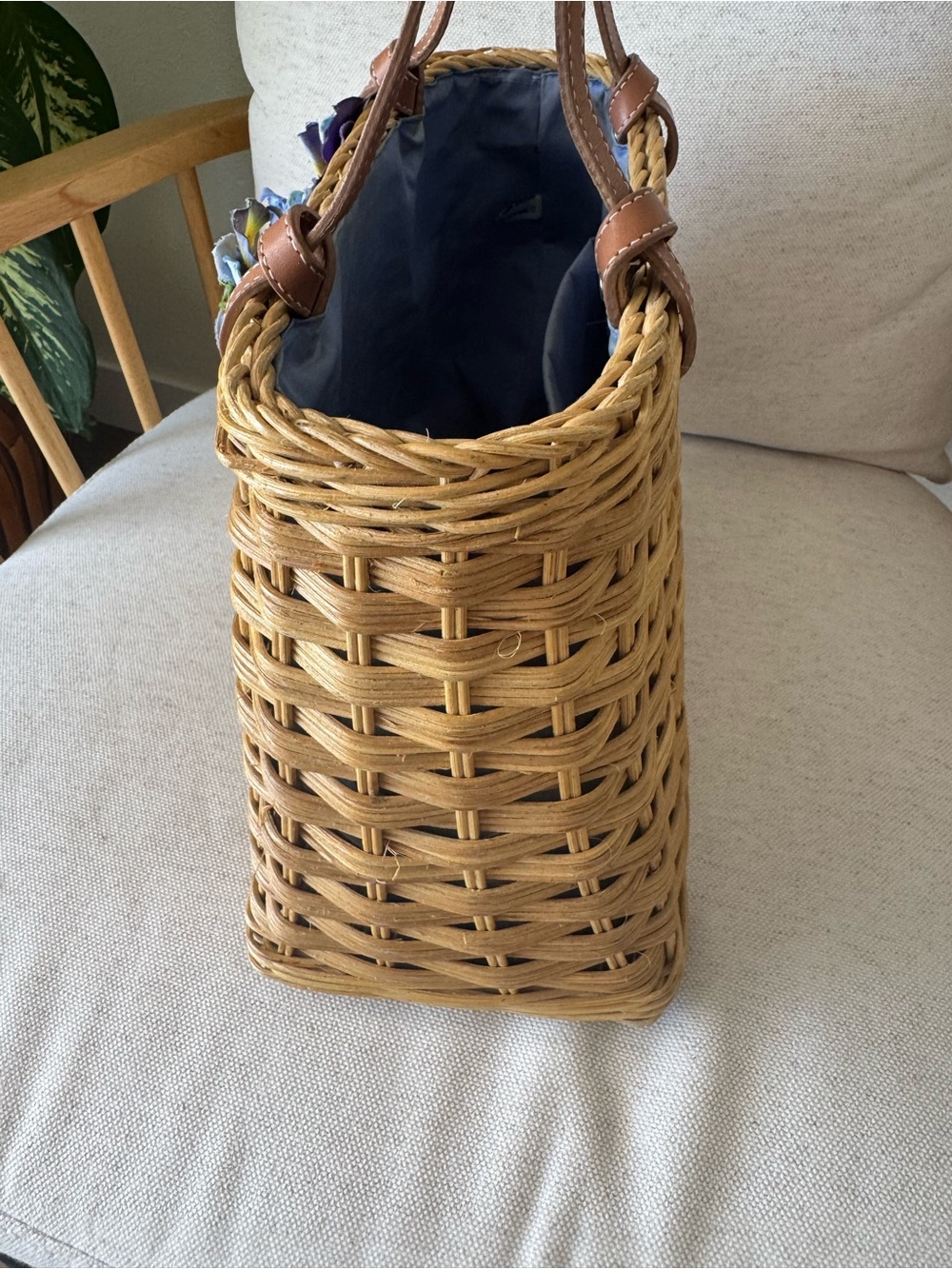 RARE Kate Spade New York Floral Wicker Woven Basket Bag Nuetral Tote Handbag - Picture 13 of 17